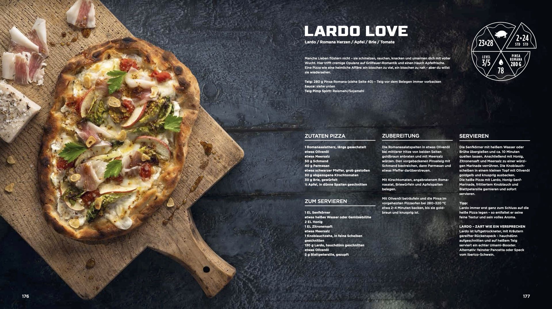 Doppelseite aus dem Kochbuch mit dem Rezept „Lardo Love“ und einer belegten Pizza auf einem Holzbrett