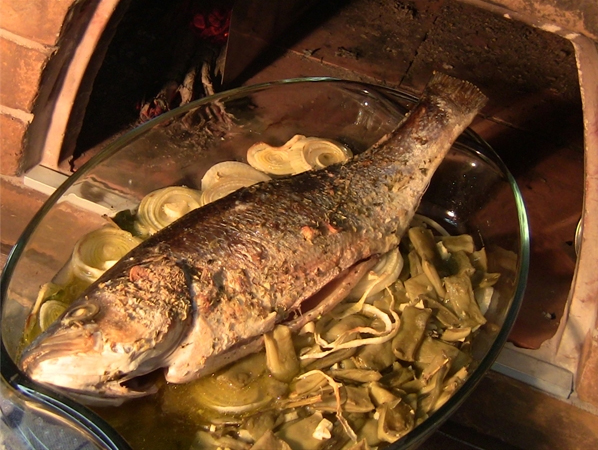 leckere Fischgerichte aus dem Holzbackofen Maximus
