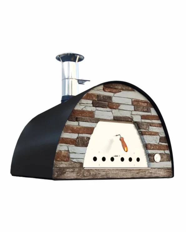 Schwarzer Maximus Prime Arena Holzbackofen mit feuerfester Steinfront, heller Ofentür, Thermometer und Edelstahlkamin.